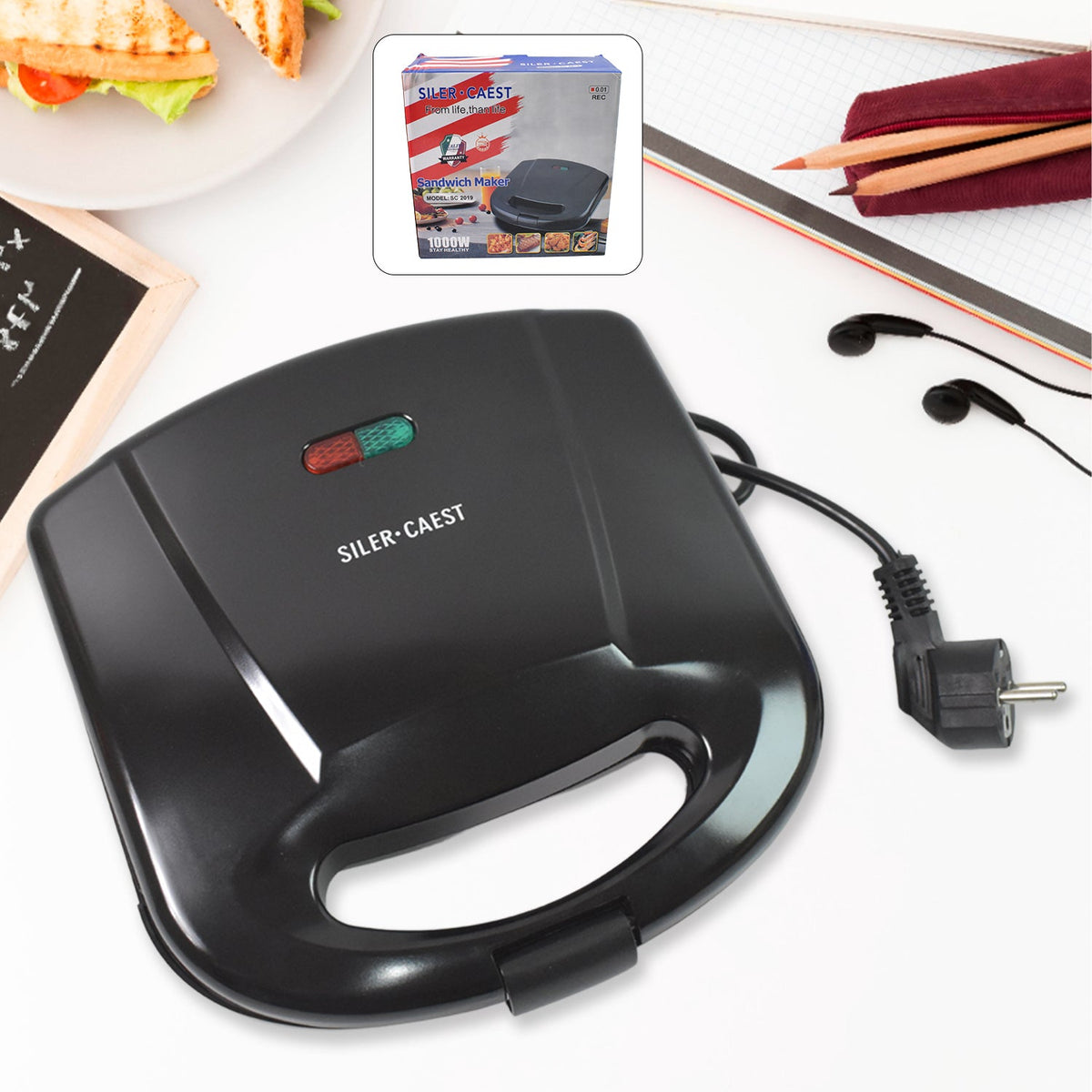 Sandwich maker featuring non-stick plates and indicator lights for easy cooking Main image