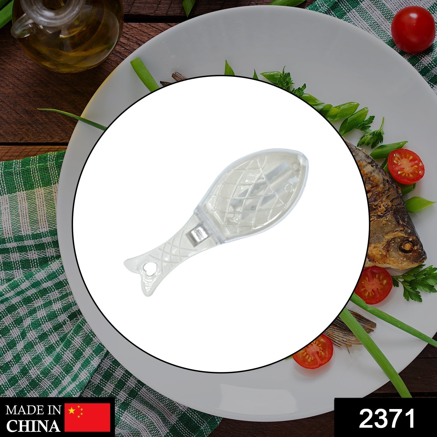 Fish Scale Scraper – Mess-Free Descaling Tool | Quickslice Secondary image