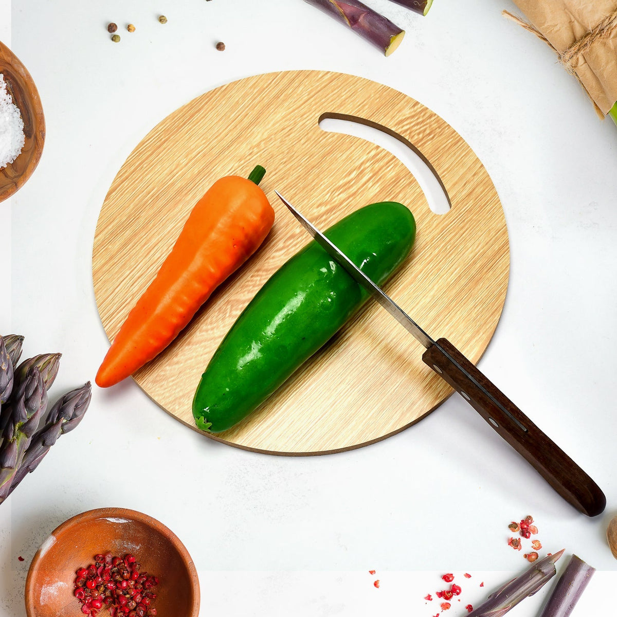 Wooden round bamboo chopping board for kitchen use Main image