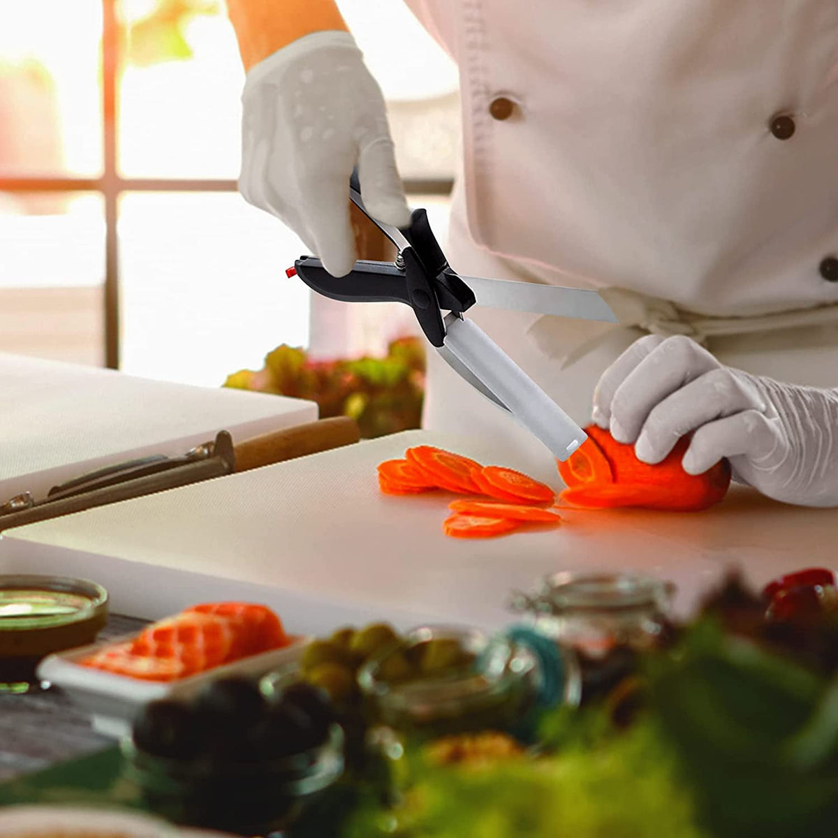 2-in-1 Food Chopper with ergonomic handle, ready to slice vegetables. Main image
