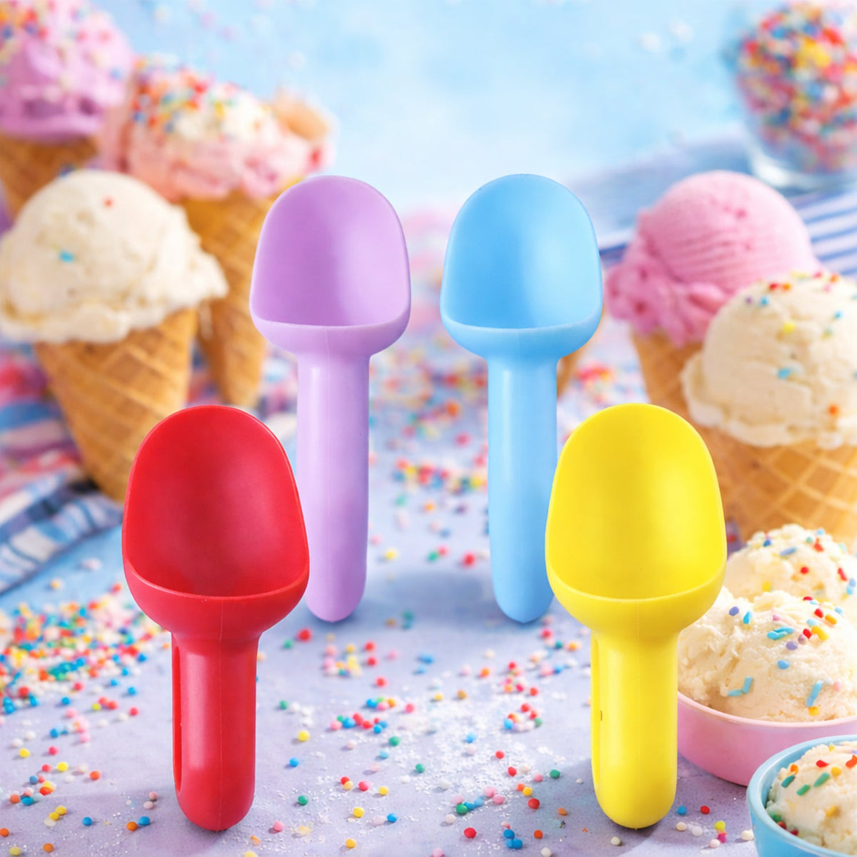 Plastic ice cream scoop perfect for frozen desserts Main image