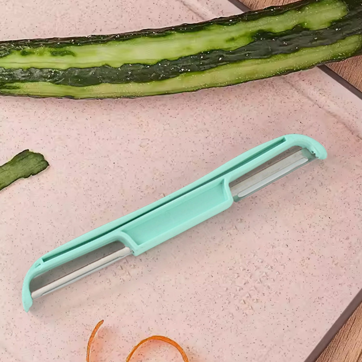 Double side potato peeler with stainless steel blades and plastic handle Main image