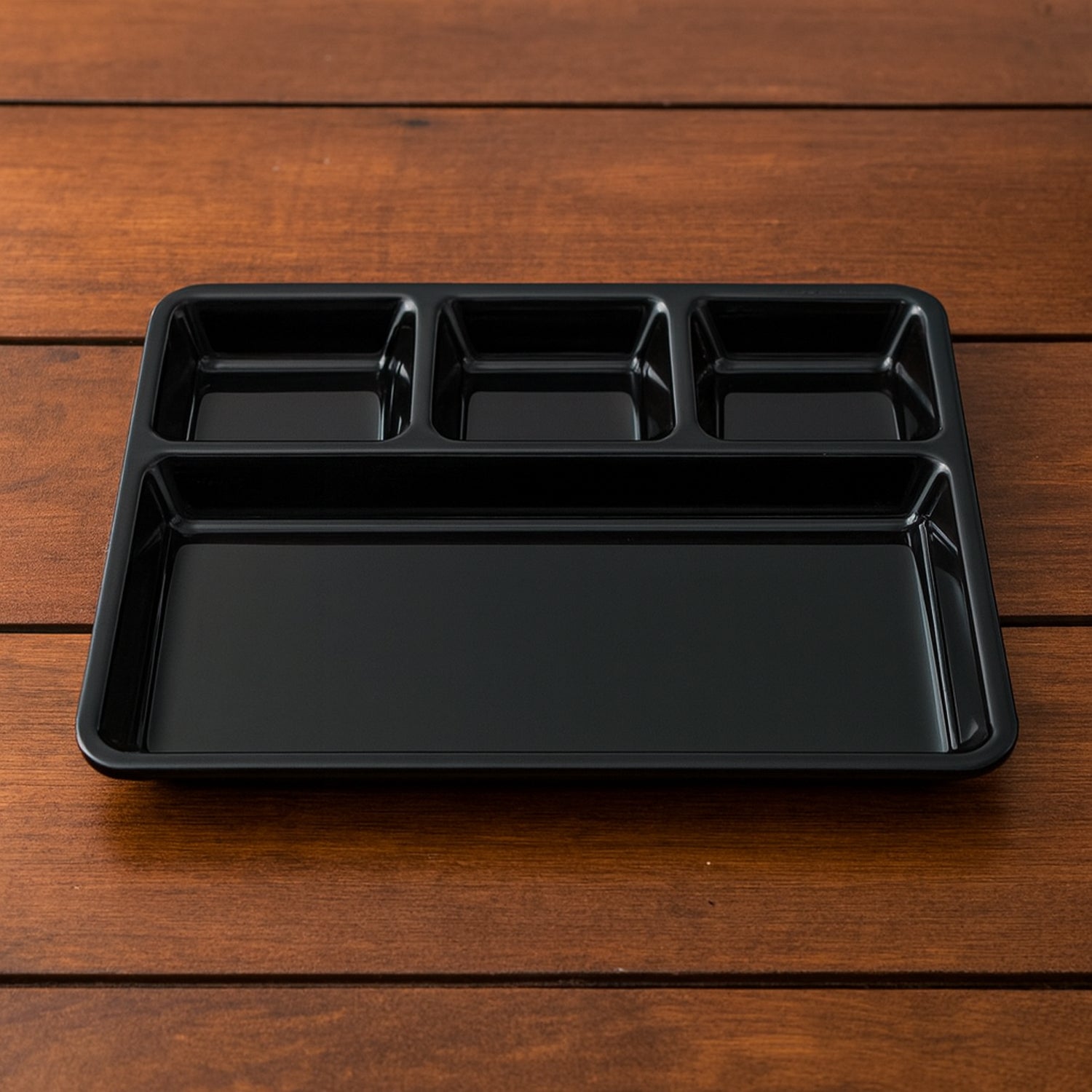 4-Compartment Meal Tray – Neat Sectioned Dining Plate Secondary image