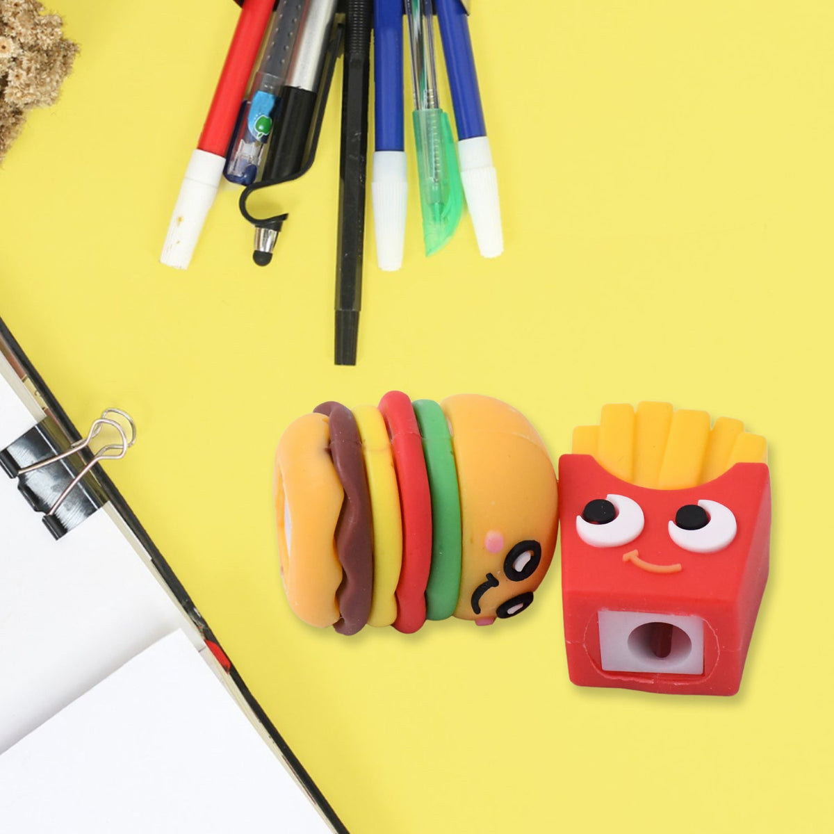 Cartoon shaped pencil sharpener with rotary cutter for kids Main image