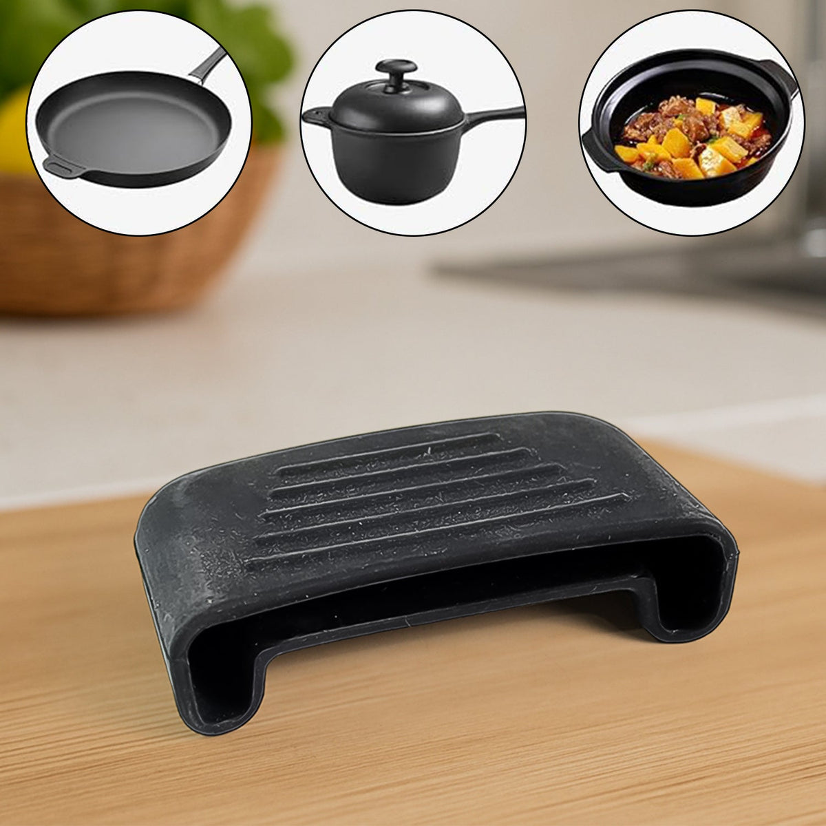 Silicone pot handle cover protecting hot cookware handle with heat-resistant grip Main image