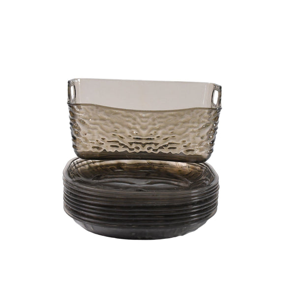 Reusable dish set made of durable plastic for versatile dining