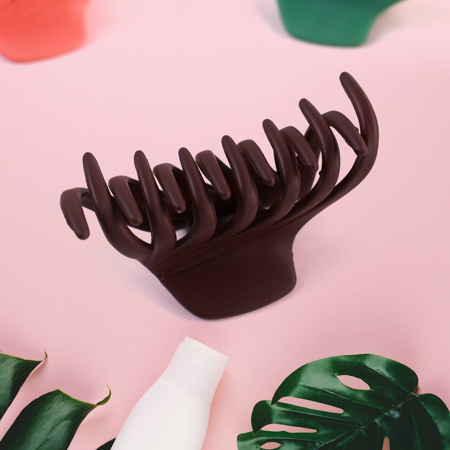 Plastic Hair Clamp – Lightweight Durable Matte Barrette Secondary image