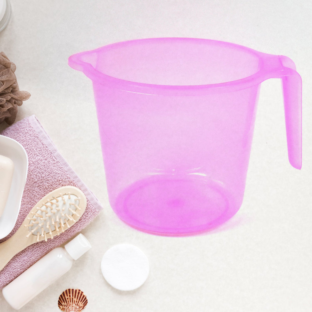 Transparent plastic bath mug in a mix of colours, perfect for daily use. Main image