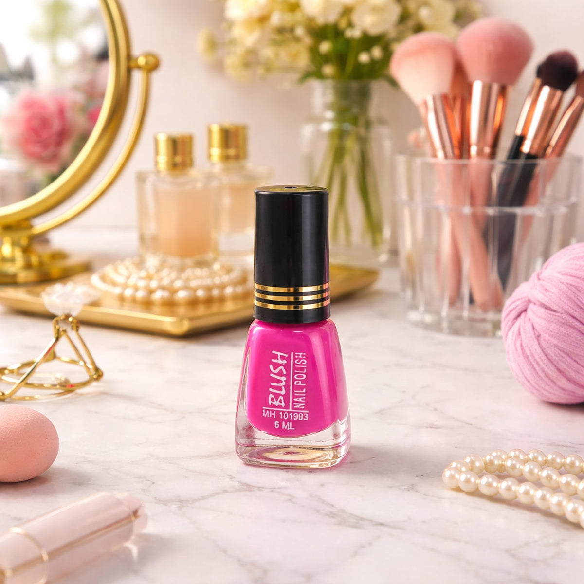 Mini matte nail polish bottle with glitter finish in assorted color Main image