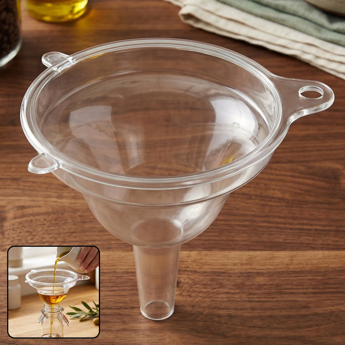 Transparent kitchen funnel with spout for easy pouring Main image