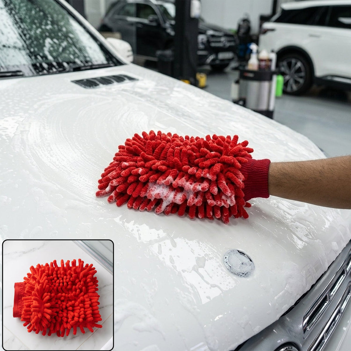 Red microfiber chenille wash glove for mirror cleaning Main image