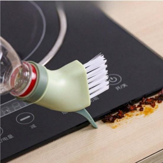 Multi-Use Cleaning Brush Main image