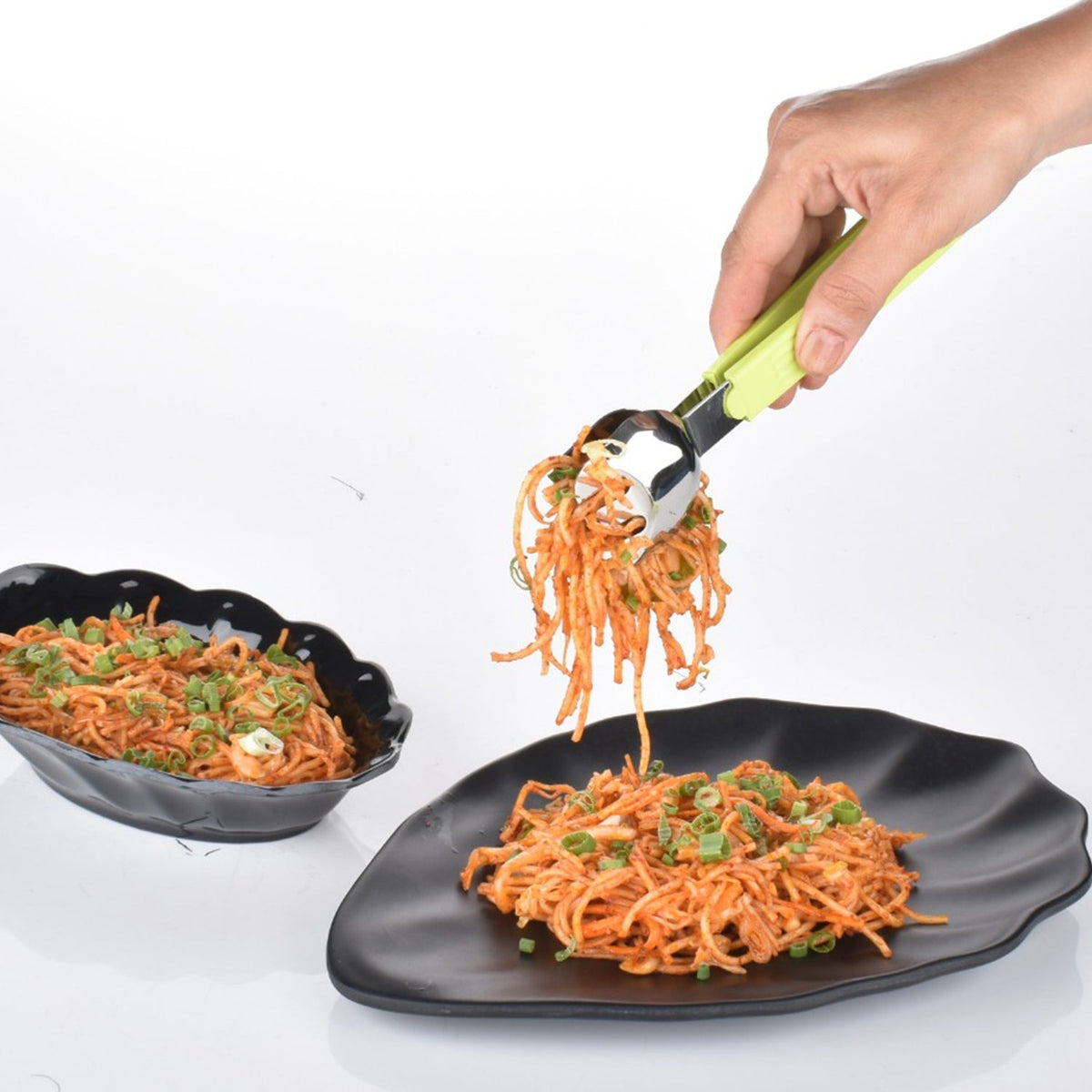 Durable multi-purpose salad tongs for serving food easily. Main image