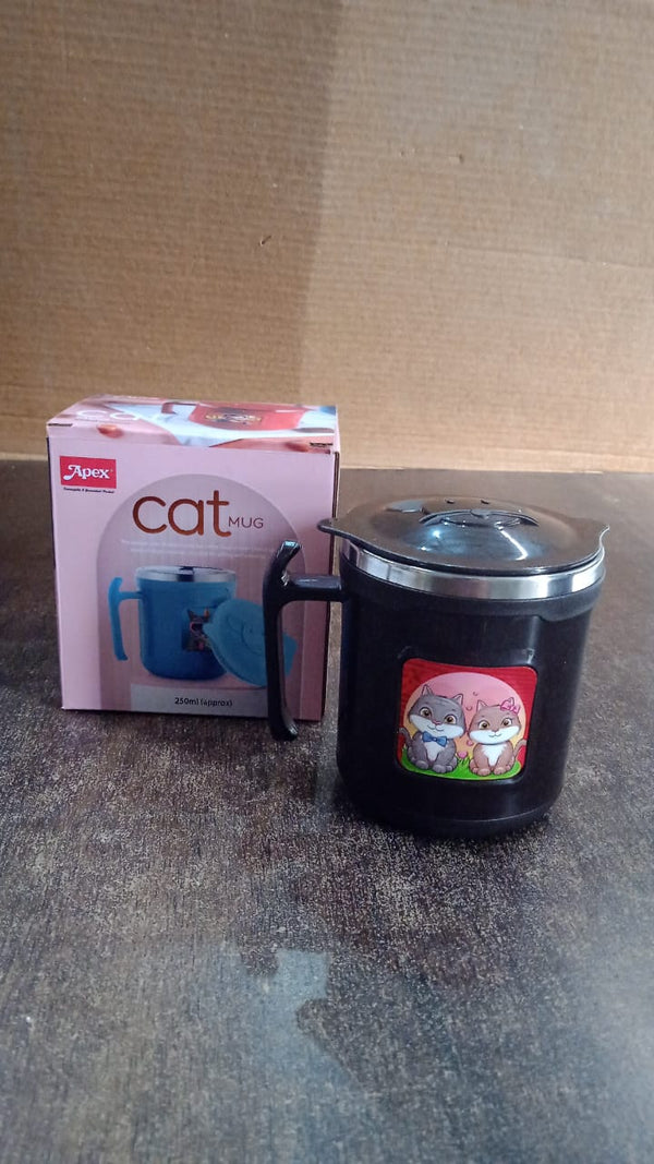 Hand holding the compact 250 ml insulated cat mug, perfect for travel.