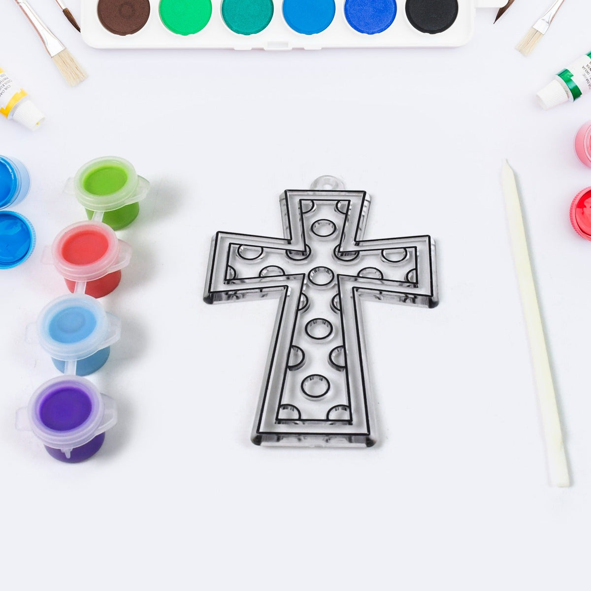 Complete acrylic paint by number kit with 4 vibrant colors and reusable stencils. Main image