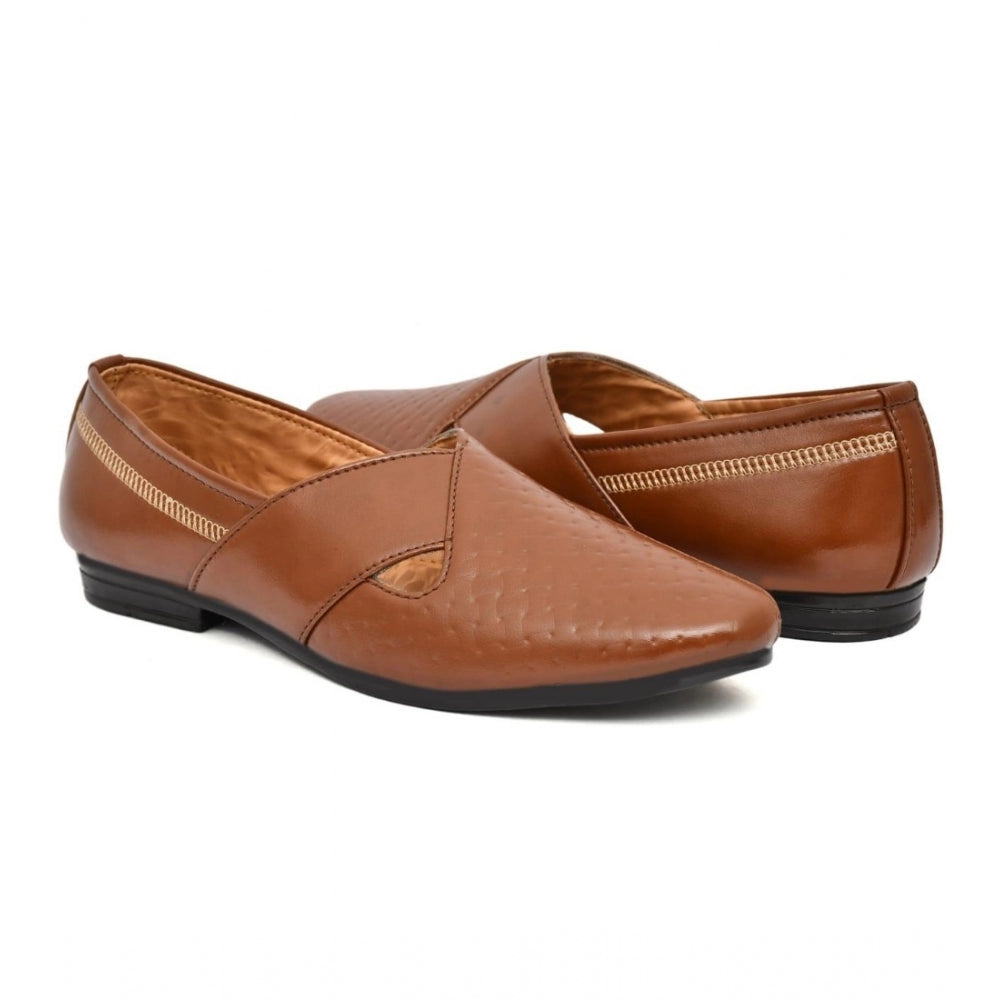 Generic Men's Faux Leather Formal Shoes (Tan) Main image