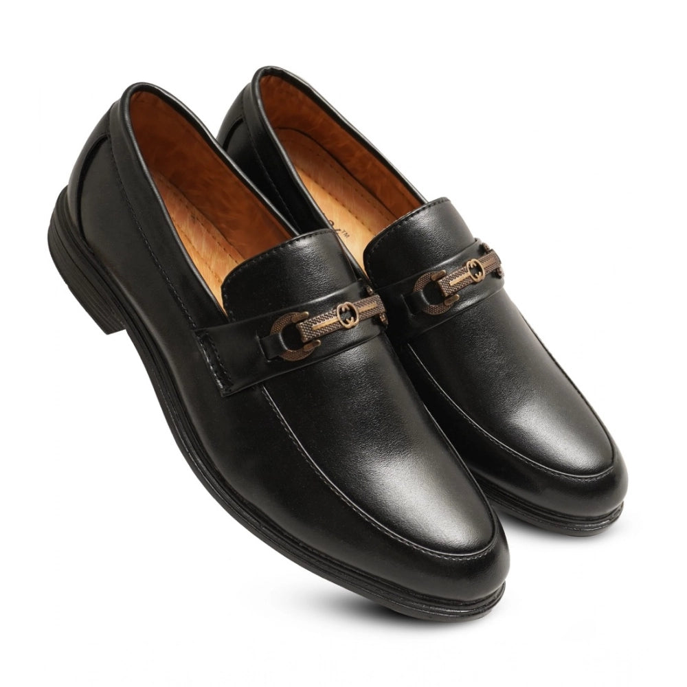 Generic Men's Casual Faux Leather Solid Slip-on Formal Shoes (Black) Main image