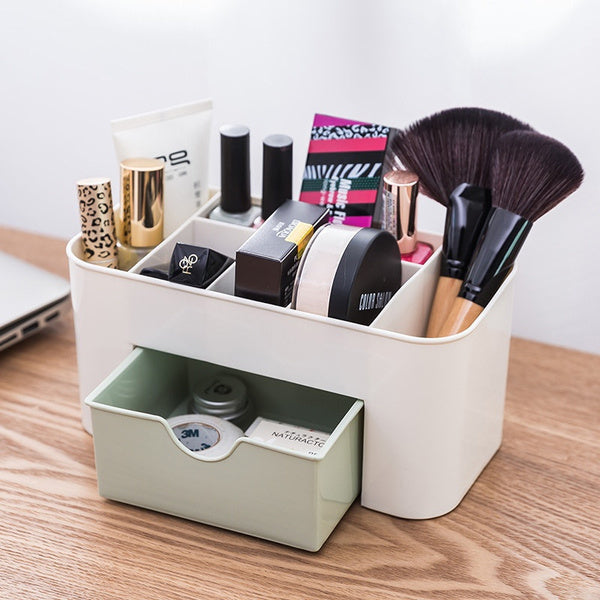 Durable plastic cutlery box for organised kitchen drawers. Main image