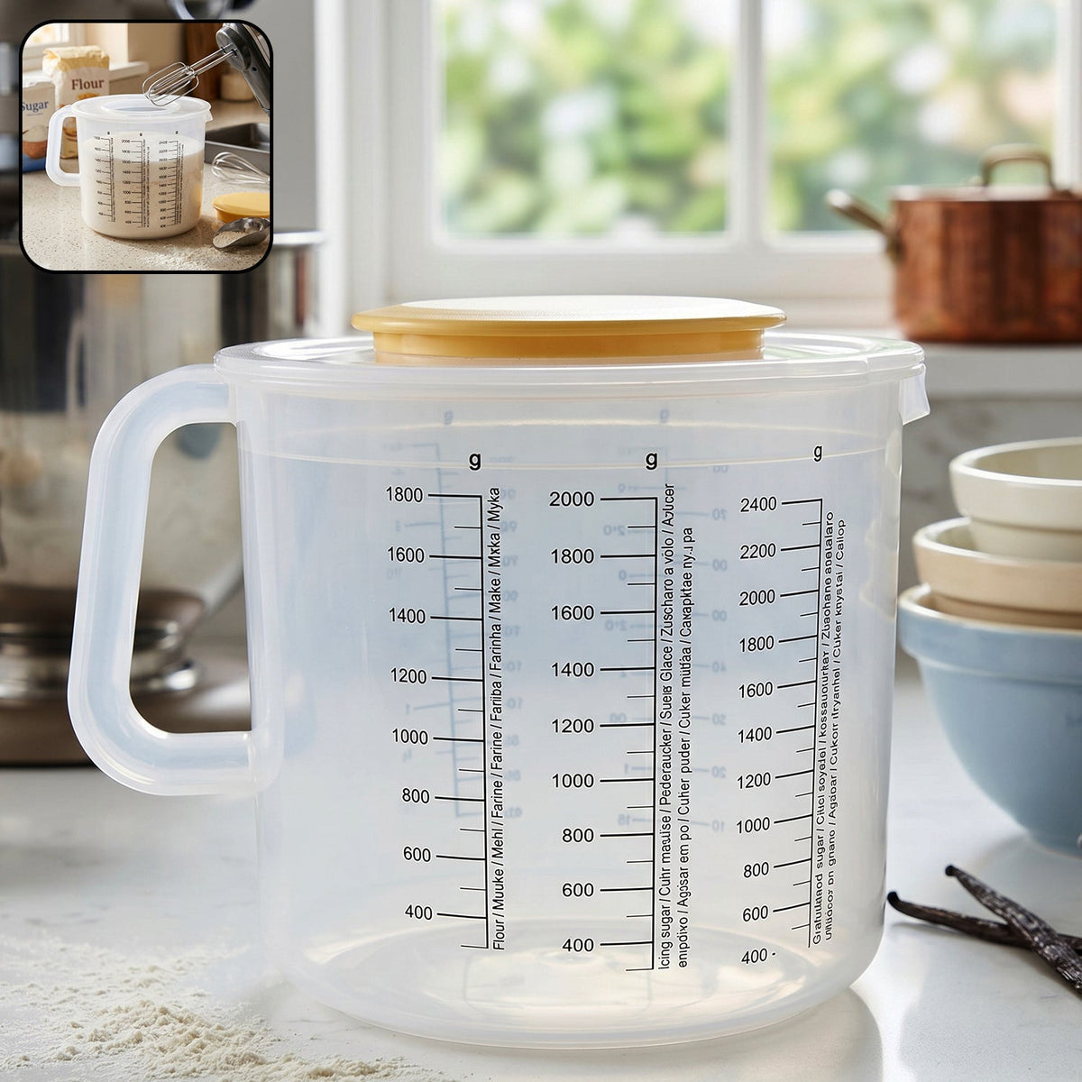 Plastic measurement storage box with secure lid and clear gram markings Main image
