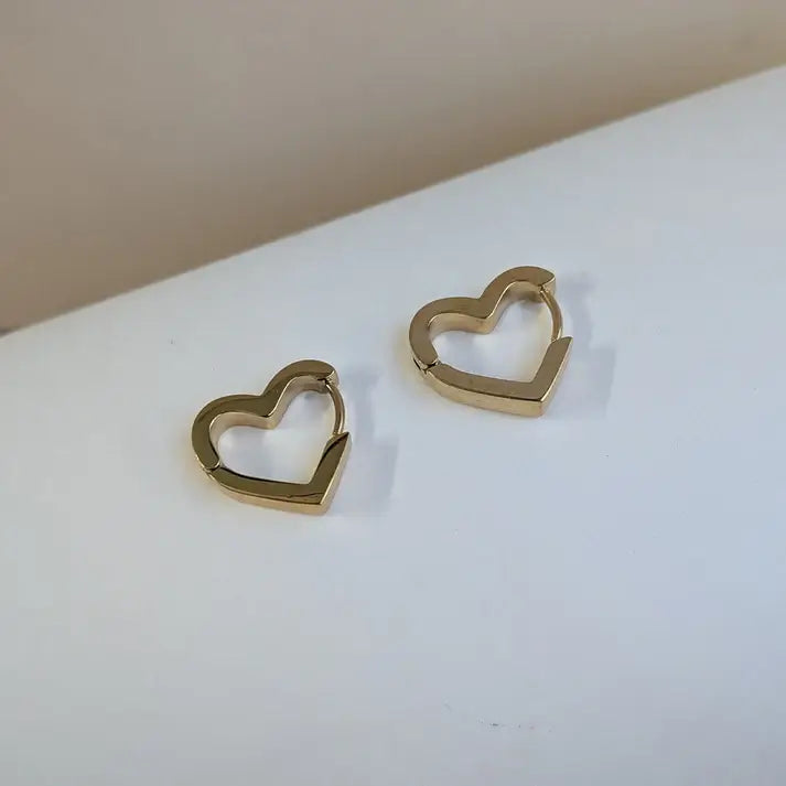 Golden Heart Trio Of Earrings For Girls & Women Secondary image