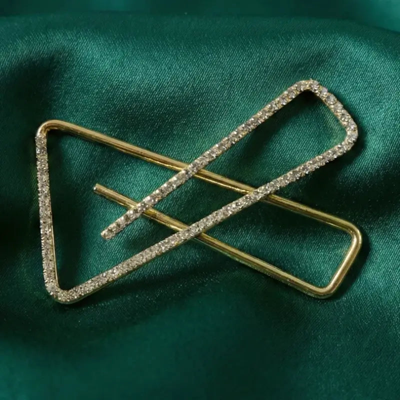 Premium Golden Crystal Triangle Saree Safety Pin Brooch for Dupatta, Shawl & Scarf Styling (1 Pc)