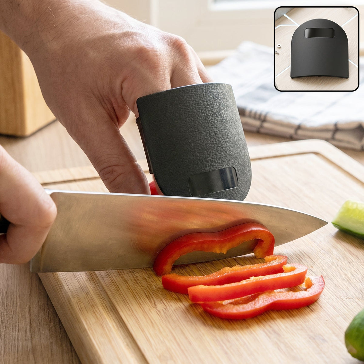 Finger Guard Protector Kitchen Cutting Chopping Safety Tool Mixed Color (1 Pc) product image Main image