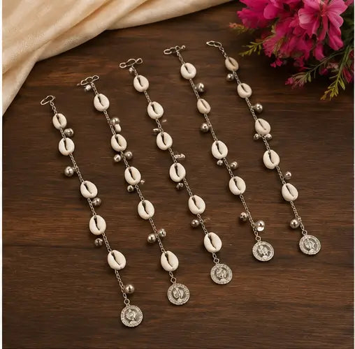 Navratri Silver Hair Clips with Kori & Ghoongroo – Set of 5 Traditional Ethnic Hair Accessories