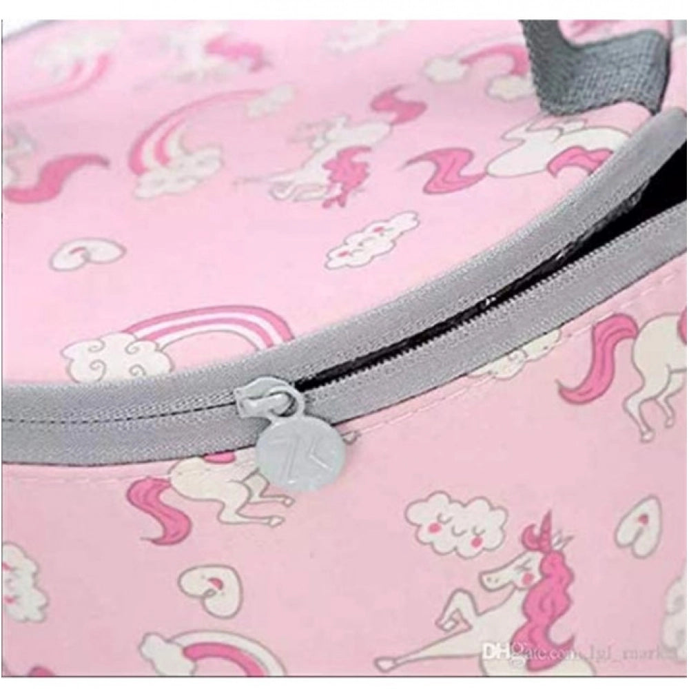 Generic Round Travel Lunch Bag – Portable Office Bag for Men And Women (Color: Assorted ) Secondary image