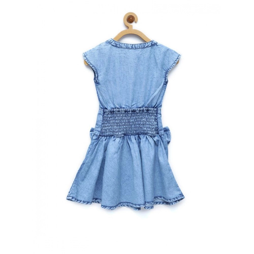 Generic Girl's Denim Embellished Cap Sleeve bow Dress (Light Blue) Secondary image