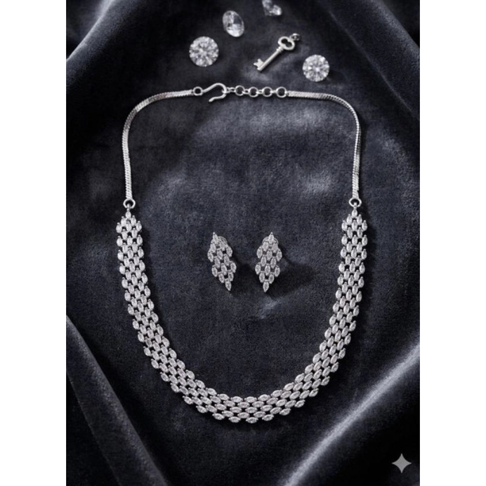 Generic Women's Brass Silver Plated Necklace set (Silver) Main image