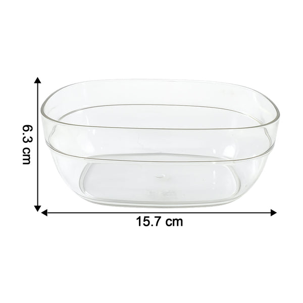 Transparent serving bowl displaying versatility in kitchen use