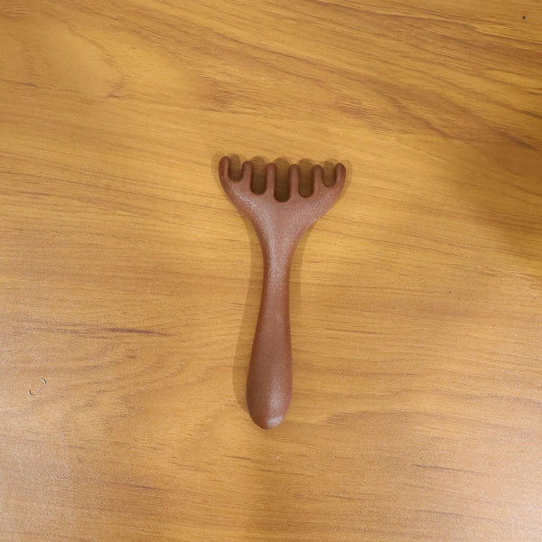 Manual acupressure wooden scalp tool for personal wellness