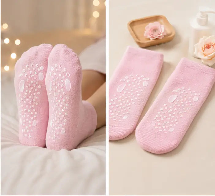 Spa Gel Moisturizing Socks – Silicone Gel Heel Repair Socks for Dry, Cracked Feet (1 Pair) Main image