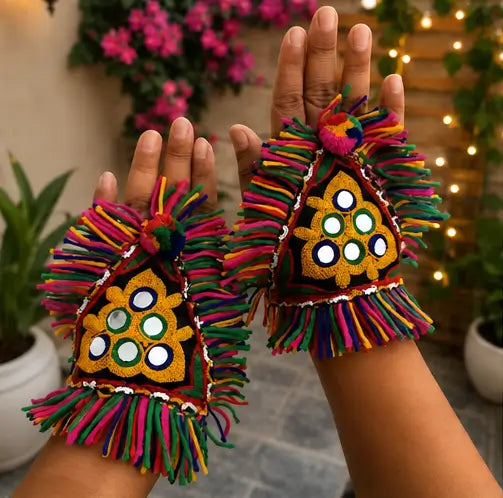 Handmade Navratri Triangle Hath Panja – Boho Mirror Work Haathphool with Cowrie Shells & Ghungroo, Pack of 2
