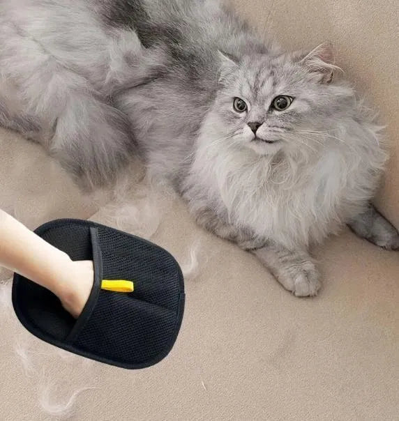 Pet Hair Removal Gloves Secondary image
