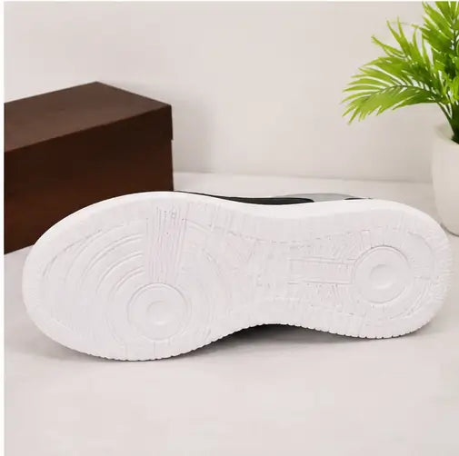 Men's Casual Slip-On Shoes – Stylish Lightweight Mesh Sneakers with PVC Sole for Daily & Outdoor Wear